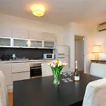 Mgh Luxury - Residenza La Perla Peschiera Lakefront Apartamento
