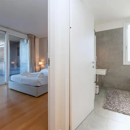 Mgh Luxury - Residenza La Perla Peschiera Lakefront *