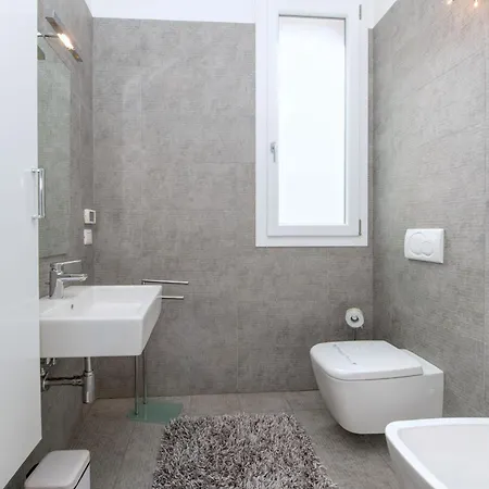 Mgh Luxury - Residenza La Perla Peschiera Lakefront Apartmán *